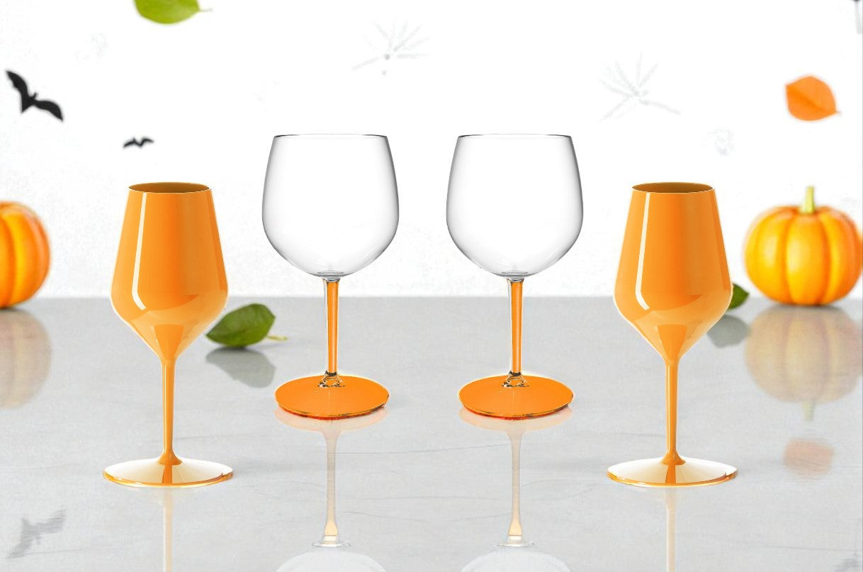 Zestaw 4 kieliszków Halloween – 2 pomarańczowe + 2 z pomarańczową nogą